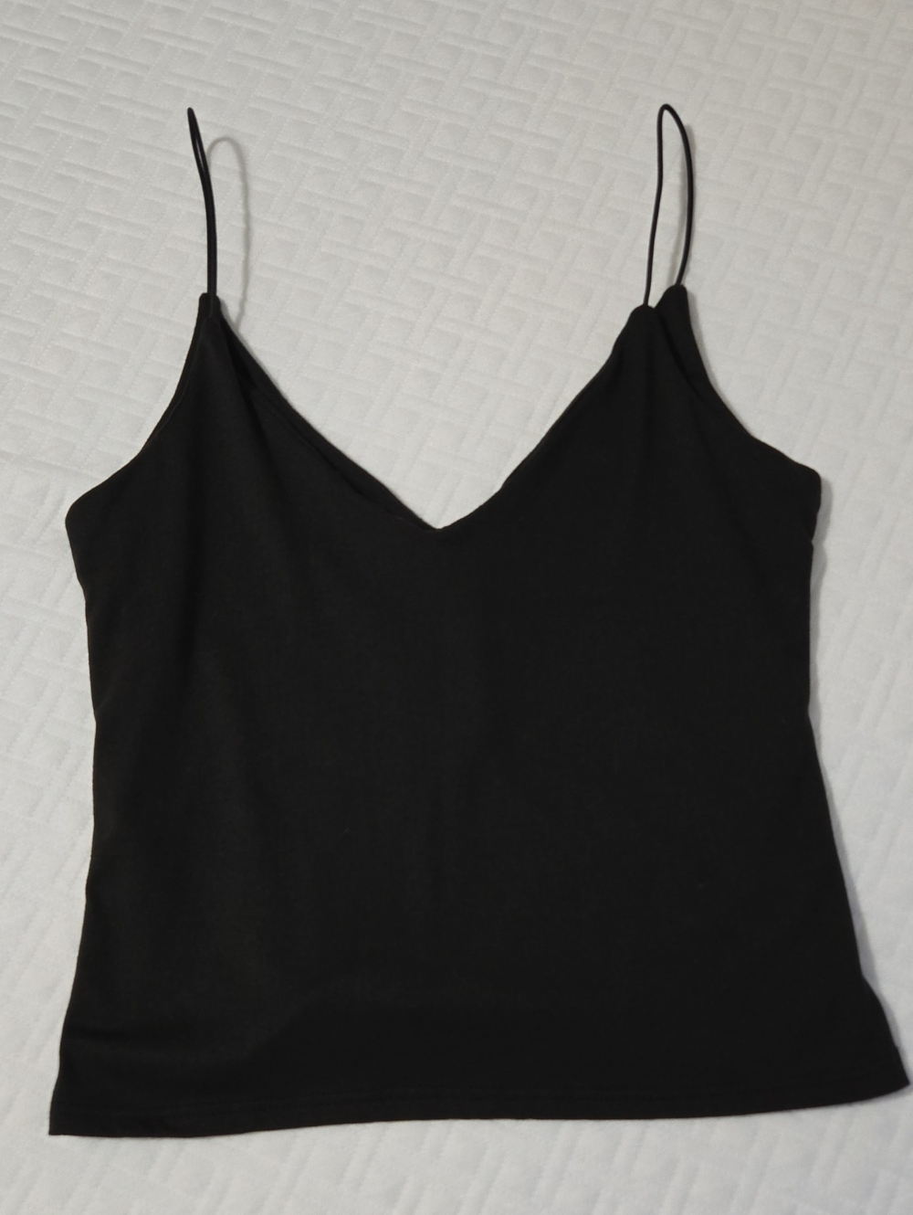 gaze Black V-Neck Spaghetti Strap Cami Size Small